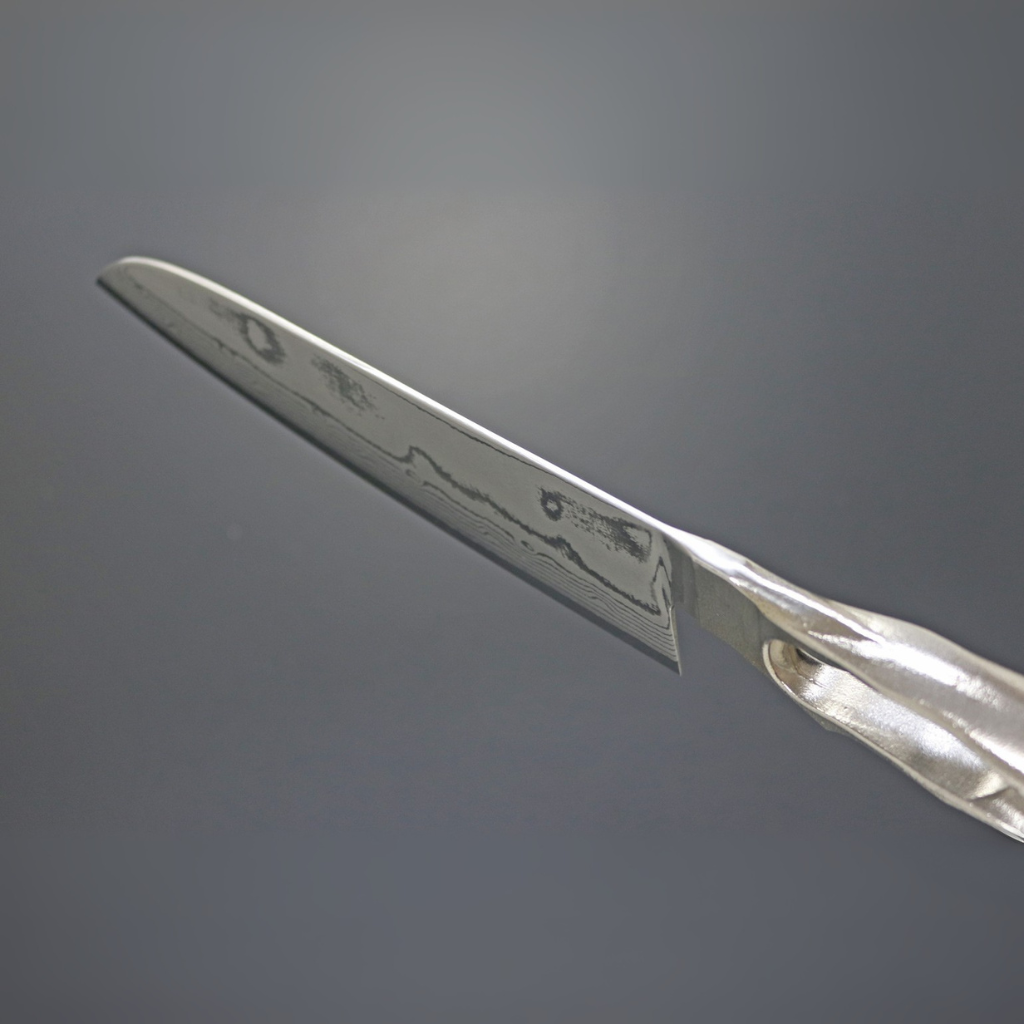 SEKI KANETSUNE SANNOIKE Series VG-10 17-layer Damascus Santoku 170mmm